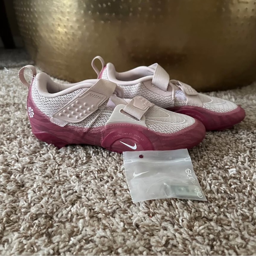 New NIKE Women's Superrep Cycle 2 Next Nature Sneaker